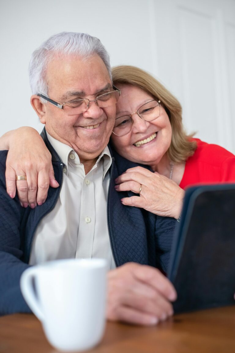 Couples Counseling is made easier with online therapy.